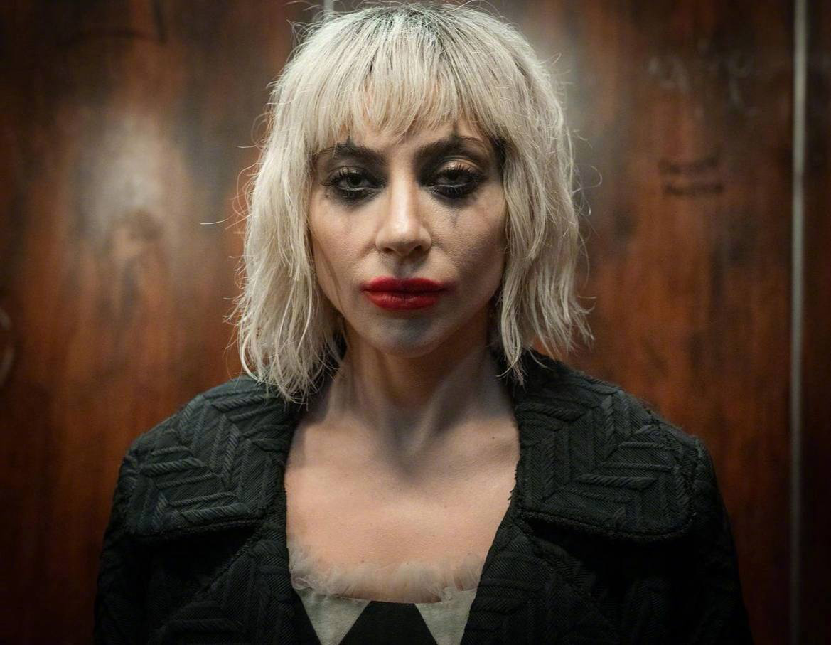 《小丑2》杀青!Lady Gaga版哈莉·奎茵小丑妆揭秘